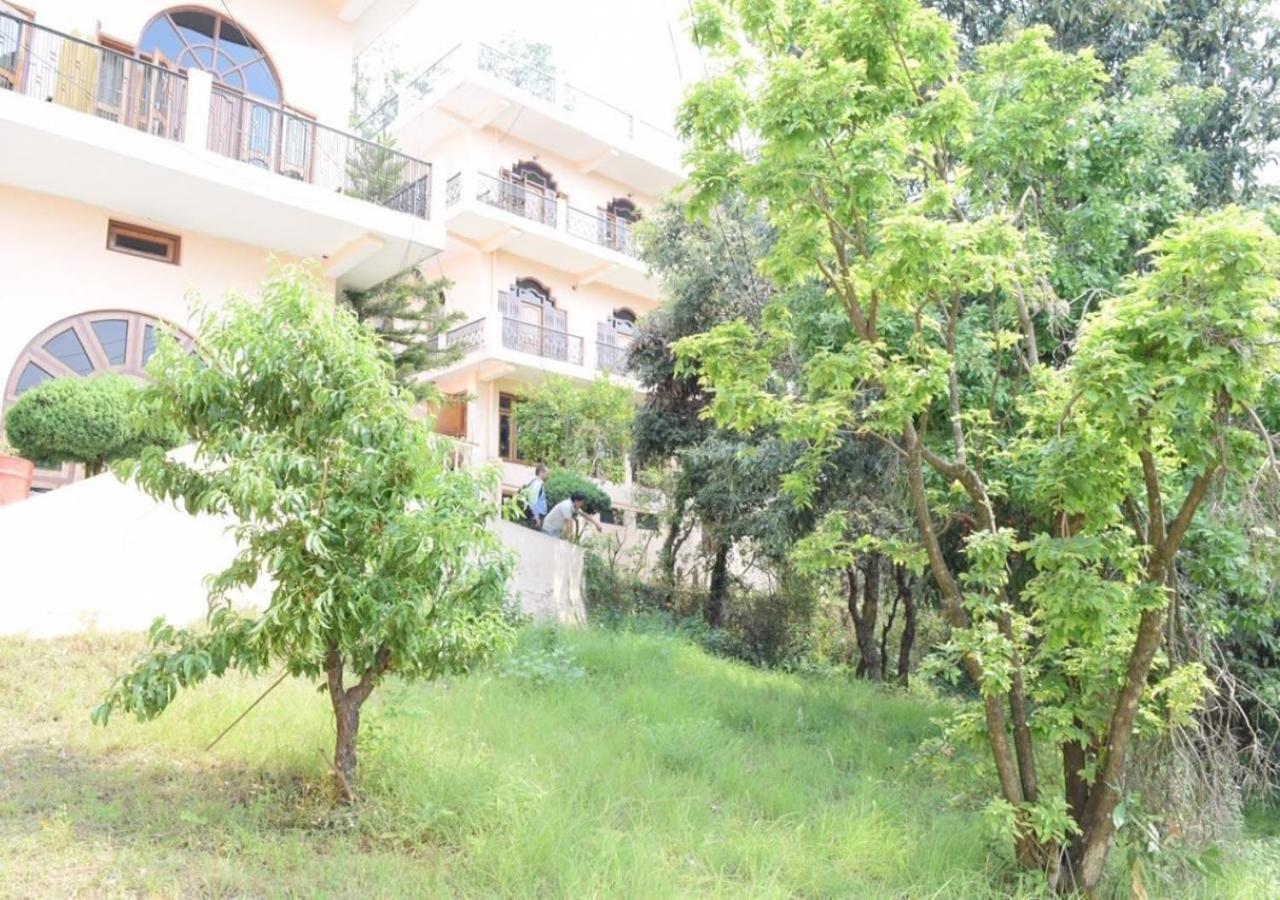 Himalaya Mount View Resort Uttarakhand カウサニ エクステリア 写真